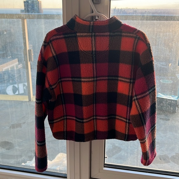 American Eagle multi-coloured half zipper. Small size - Picture 2 of 4